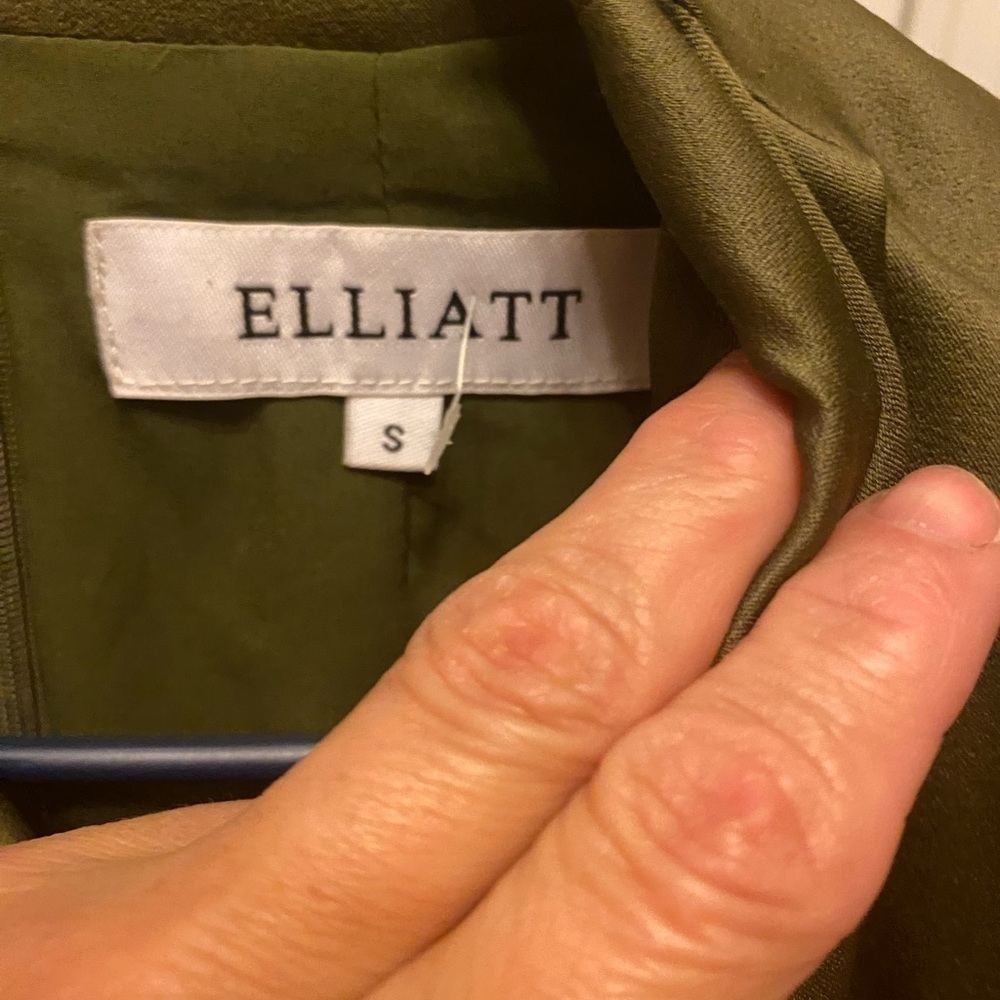 NWOT ELLIAT ARMY GREEN ASYMMETRICAL DRESS SIZE S - Picture 3 of 11